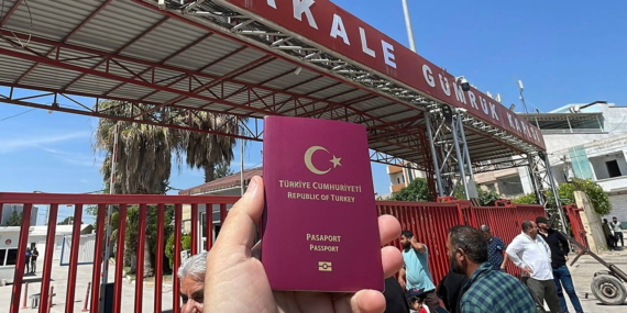 12-yil-sonra-bir-ilk-akcakale-gumruk-kapisindan-pasaportlu-gecis-basladi-2A187YUX.jpg