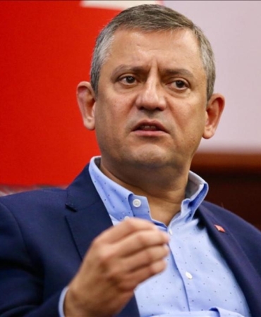 ak-partiden-ozgur-ozele-sert-tepki-GMnaWLvf.jpg
