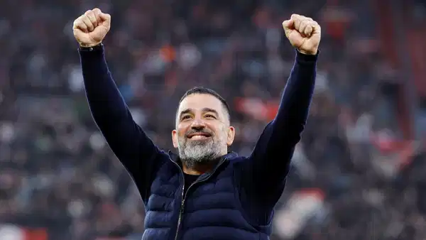 arda-turandan-ilk-sezonunda-tarihi-basari-ukrayna-premier-ligde-sampiyon-shakhtar-donetsk-mI2FryKp.jpg
