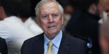 aziz-yildirim-24-saatte-500-imza-topladi-E1QIJR3L.jpg