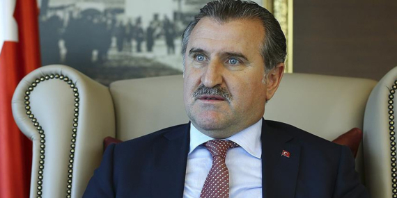 bakan-baktan-trendyol-1-lige-yukselen-mardin-1969-spor-ile-muglaspora-tebrik-mRGKscLE.jpg