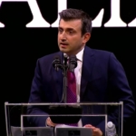 bayraktardan-saha-2026da-teknokapitalizm-uyarisi-ve-milli-yapay-zeka-manifestosu-VDjfBTxZ.jpg
