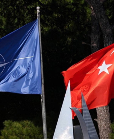 cekyada-ankaradaki-nato-zirvesine-kimin-katilacagi-konusundaki-anlasmazlik-suruyor-bmQQv7Dt.jpg