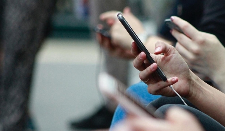 cep-telefonunda-yeni-donem-taksit-duzenlemesinde-rakam-yukseliyor-zTDLsli7.jpg