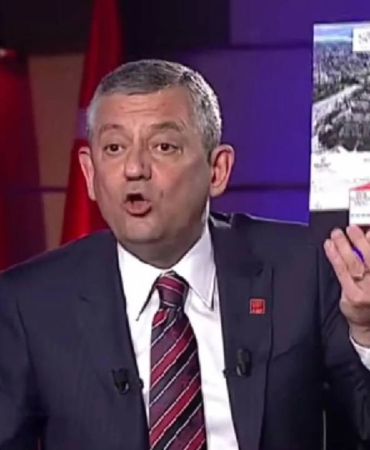 chp-lideri-ozgur-ozelden-dikkat-ceken-iddia-gurlekin-kuruma-tapularin-kaydini-silebilir-miyiz-dedigini-IC7H78yp.jpg