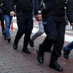 ciftcileri-kumar-tuzagiyla-borclandiran-ceteye-operasyon-11-tutuklama-tpQubk6Y.jpg