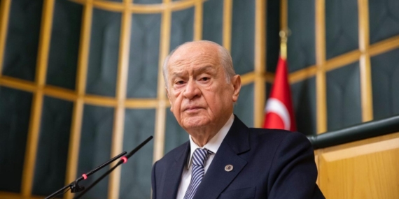 devlet-bahceliden-sampiyon-galatasaraya-tebrik-bnt713I3.jpg