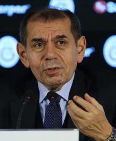 dursun-ozbek-kesenin-agzini-acti-antalyaspor-maci-icin-oyunculara-fenerbahce-primi-8Cr1Ki8G.jpg