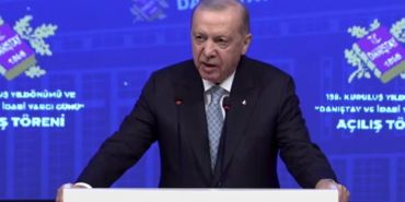 erdogan-turk-milletinin-iyi-bir-anayasa-ozlemi-maalesef-dinmedi-83YBwXLt.jpg