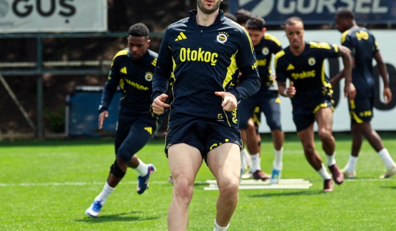 fenerbahce-konyaspor-macina-hazir-rKvy93wl.jpg