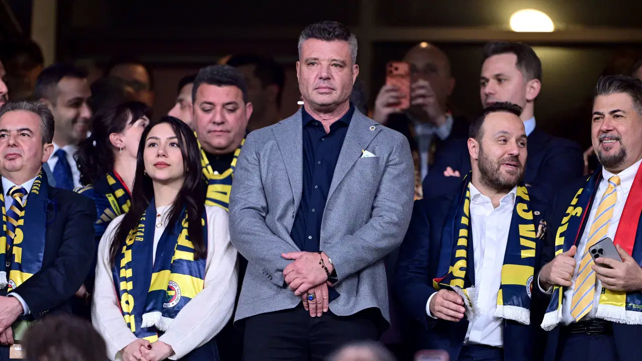 fenerbahceden-12-mayis-paylasimi-TktWY4qU.jpg