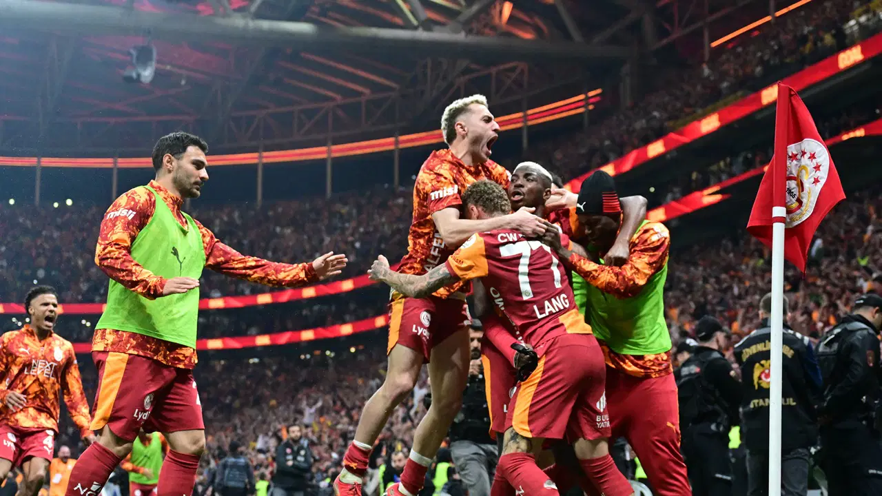 galatasaray-sampiyonluk-kutlamasi-ne-zaman-saat-kacta-2026-galatasaray-sampiyonluk-kutlamasinda-kimler-sahne-alacak-sH5RO8Pq.jpg