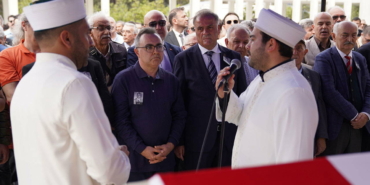 ibbye-yeni-operasyonda-bugun-hakkinda-gozalti-karari-cikmisti-yasin-cagatay-seckin-babasini-son-yolculuguna-2InsBllg.jpg