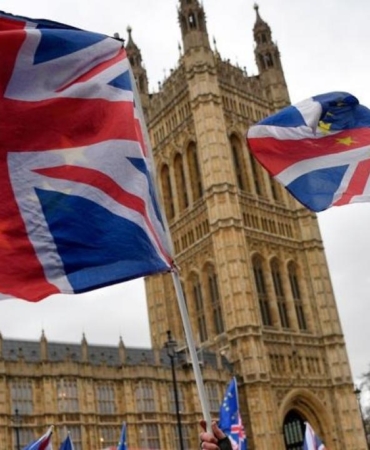 ingilterede-yerel-secimlerin-ilk-sonuclarinda-asiri-sagci-reform-uk-partisi-one-cikti-O9bkYD7T.jpg