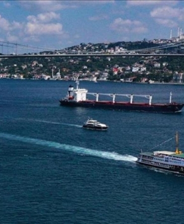 istanbul-bogazindan-uc-ayda-9-bin-195-gemi-gecti-NWImVxAx.jpg