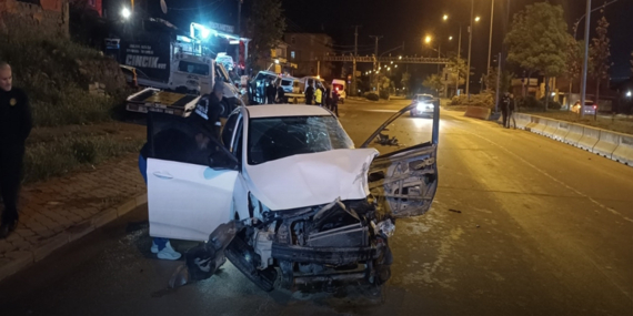 kirikkalede-feci-kaza-otomobilden-firlayip-trafik-levhasina-carpti-bir-genc-kiz-hayatini-kaybetti-WhOpbYue.jpg