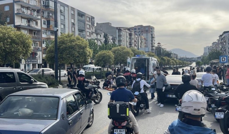 kurtarma-calismasi-yapilirken-kazaya-karistilar-2-yarali-ldj3gCgT.jpg