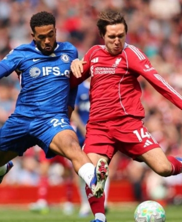 liverpool-atti-chelsea-yakaladi-premier-ligde-66-gun-sonra-puan-aldilar-6rLvBvZ6.jpg