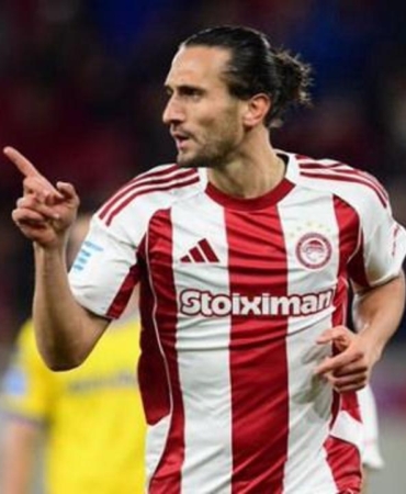 milli-futbolcu-yusuf-yazici-kabusu-yasadi-ucuncu-kez-capraz-baglari-koptu-4xtfvgxH.jpg