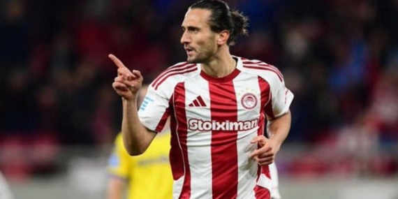 milli-futbolcu-yusuf-yazici-kabusu-yasadi-ucuncu-kez-capraz-baglari-koptu-4xtfvgxH.jpg