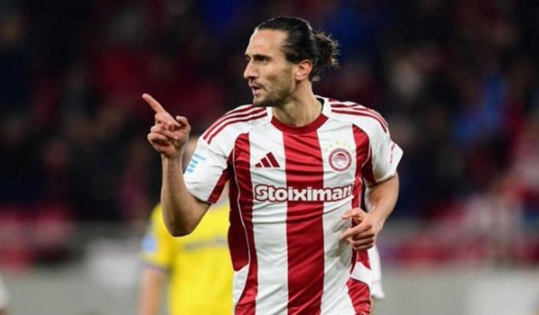 milli-futbolcu-yusuf-yazici-kabusu-yasadi-ucuncu-kez-capraz-baglari-koptu-4xtfvgxH.jpg