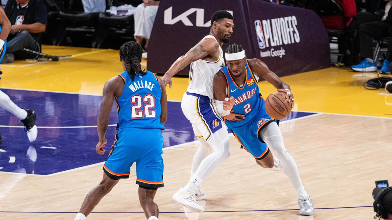 nba-play-offlarinda-thunder-lakers-karsisinda-durumu-3-0-yapti-jjIYHw4U.jpg