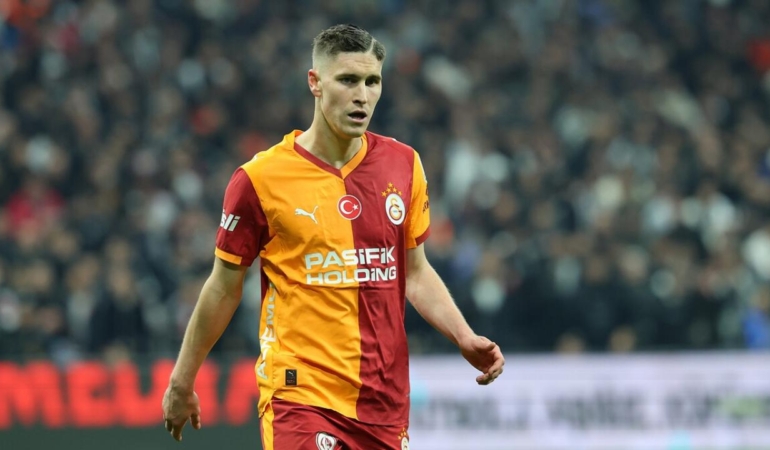 okan-burukun-gozdesine-premier-ligden-talip-ciki-dursun-ozbek-saniyesinde-geri-cevirdi-AdUDBccM.jpg