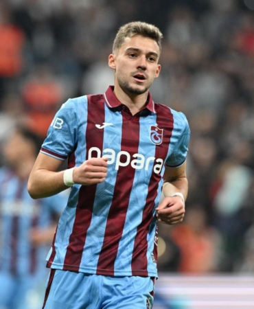 opsiyonun-son-gununde-trabzonspor-ile-besiktas-arasinda-muci-anlasmasi-NRzfSzJ5.jpg