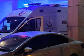 otel-havuzunda-esiyle-birlikte-yuzuyordu-talihsiz-kadindan-aci-haber-kAzdD5Ve.jpg