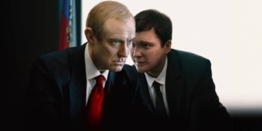 politik-gerilim-kremlinin-buyucusu-ile-aksiyon-gerilim-fuze-funye-gosterime-girdi-sahte-demokrasinin-icadi-m2Iuy3c3.jpg