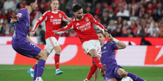 rafa-silva-atti-benfica-seriyi-48-maca-cikardi-M8ZCgRO6.jpg
