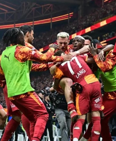 rakami-duyanlar-inanamiyor-galatasarayin-kasasi-agzina-kadar-doldu-v98sN8FB.jpg