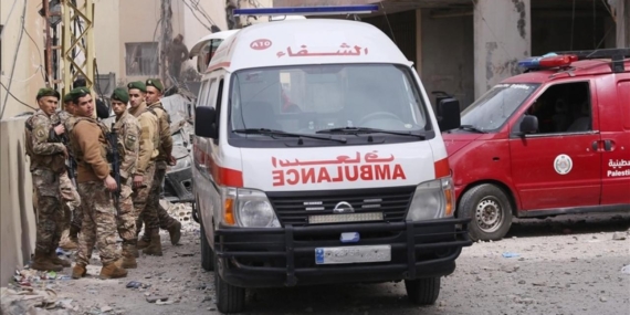 savasi-ahlaksizca-surdurmeye-devam-ediyor-israil-bu-kez-ambulansi-hedef-aldi-xWU12Pnp.jpg