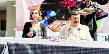 selami-sahin-imc-muzik-gunlerine-konuk-oldu-lBWEQGVD.jpg