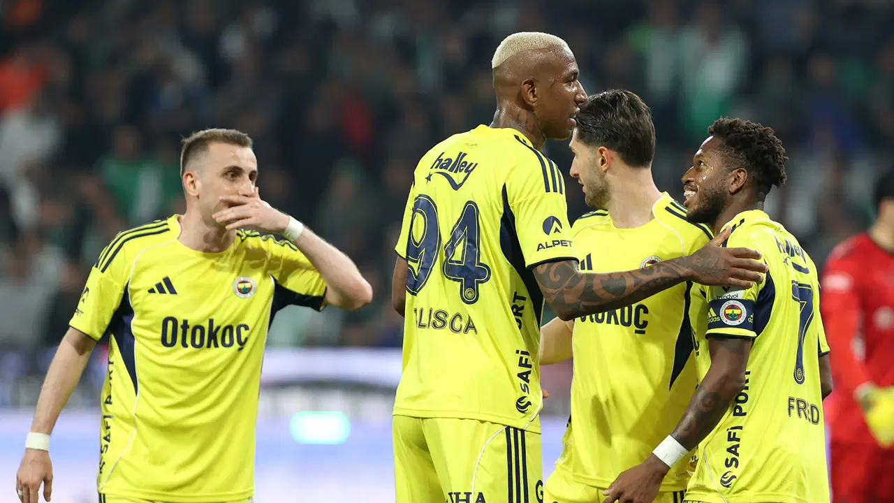 spor-yazarlari-konyaspor-fenerbahce-macini-degerlendirdi-kongreler-secimler-acemiliklerle-fenerbahce-yonetilmedi-savruldu-YcynMTyK.jpg