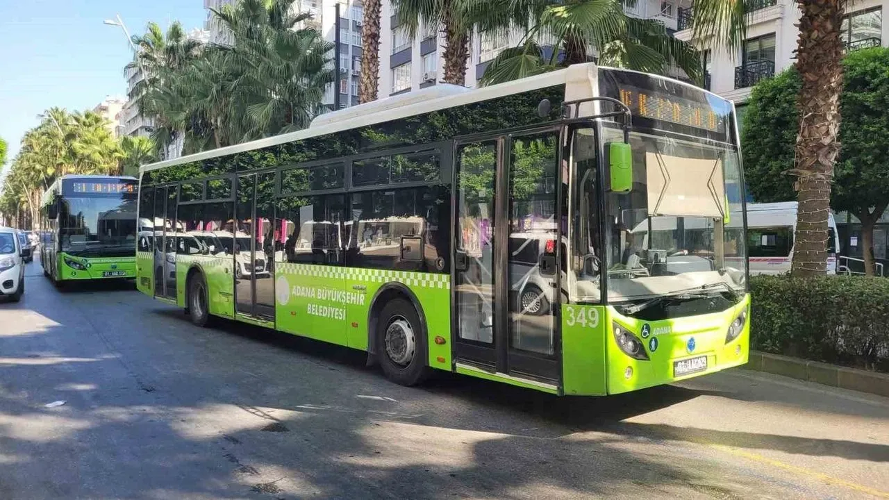 toplu-tasima-araclari-adana-2025