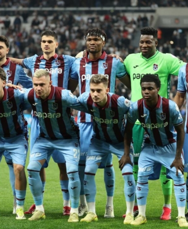 trabzonspor-istanbul-takimlarindan-puanlari-topladi-qdsezRqX.jpg