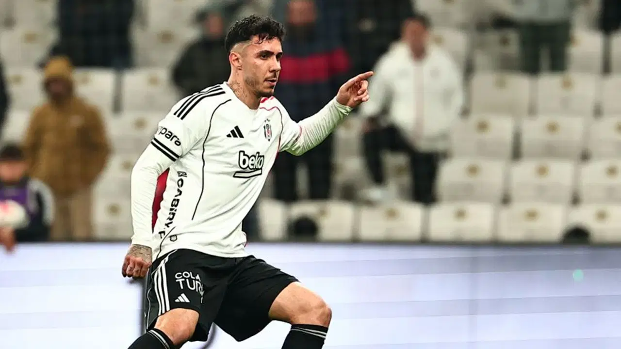 trabzonspor-maci-oncesi-besiktastan-sakatlik-aciklamasi-FOOd9BDZ.jpg