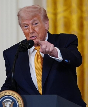 trump-bir-ulkeyle-daha-kopruleri-atiyor-askerlerini-cekecek-MhMpI2nc.jpg