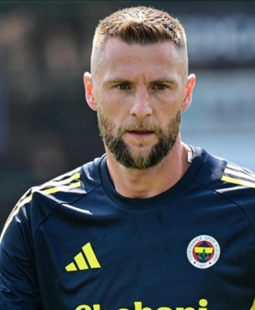unlu-yorumcunun-skriniar-sozleri-kriz-cikardi-fenerbahceden-sert-aciklama-Krpd7RiG.jpg