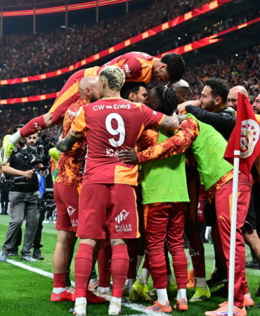 ust-uste-4-kez-super-ligde-sampiyon-galatasaray-FGBudDqZ.jpg