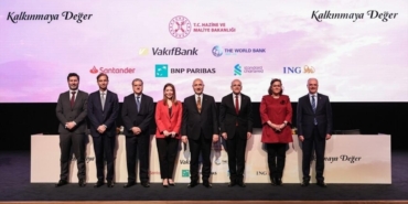 vakifbanktan-15-milyar-avroluk-kalkinma-finansmani-anlasmasi-Eyulg5EZ.jpg