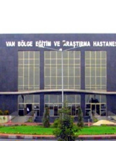 vanda-evde-saglik-hizmeti-sinifta-kaldi-sahada-yapilmasi-gereken-hizmet-masada-yapiliyor-lKBP7ORz.jpg