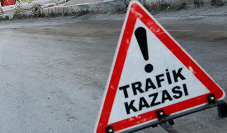 zincirleme-kaza-3-arac-carpisti-w2DvjWfv.jpg